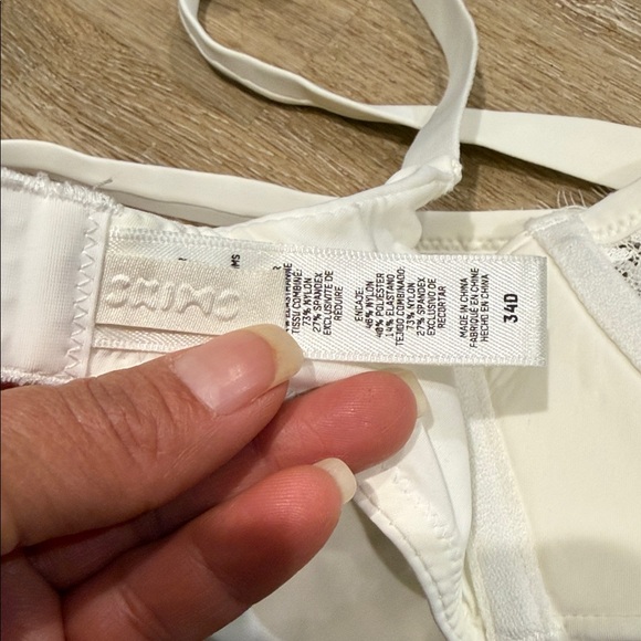 Skims Femme Lace Scoop Bra White onyx 34D - Picture 2 of 7